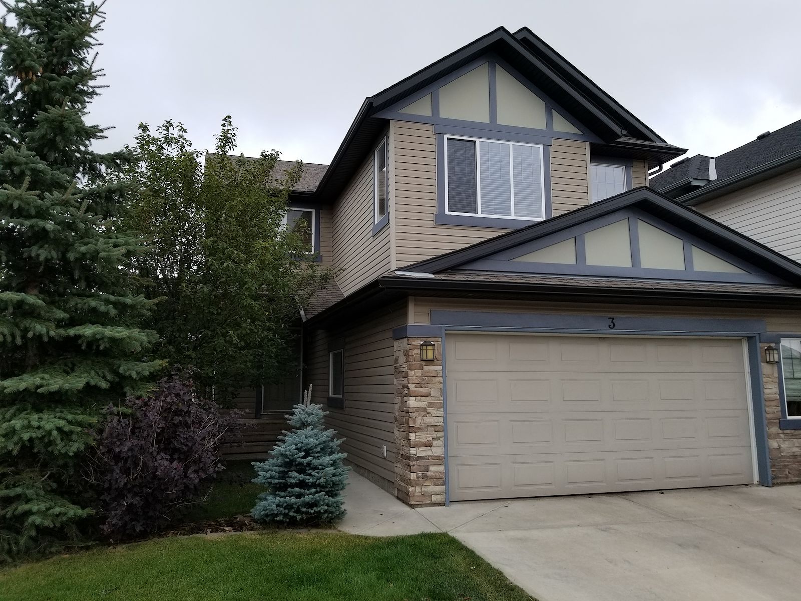 Calgary 4 + Den bedrooms House for rent. Property photo: 319948-1