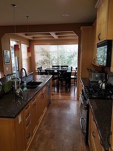 Calgary 4 + Den bedrooms House for rent. Property photo: 319948-3