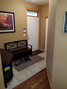 Calgary 4 + Den bedrooms House for rent. Property photo: 319948-2