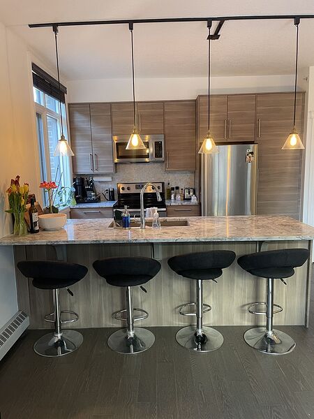 Calgary 1 bedroom Condo Unit for rent. Property photo: 322029-2
