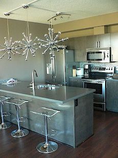 Calgary 2 bedrooms Condo Unit for rent. Property photo: 322270-2