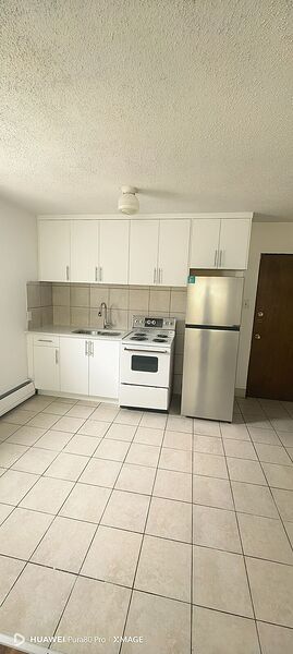 Calgary 1 bedroom Apartment for rent. Property photo: 326412-3