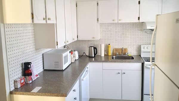 Calgary 1 bedroom Townhouse for rent. Property photo: 327292-2