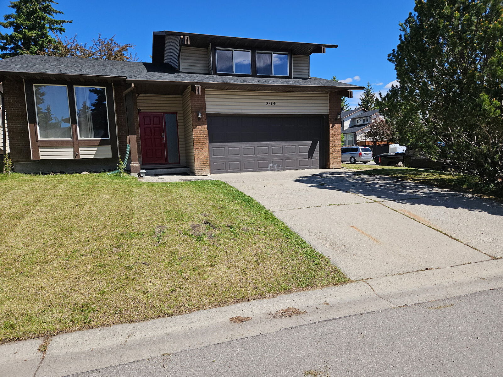Calgary 3 bedrooms House for rent. Property photo: 327329-1