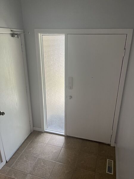 Calgary 3 bedrooms House for rent. Property photo: 327329-3