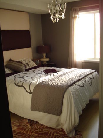 Calgary 2 bedrooms Condo Unit for rent. Property photo: 32813-1