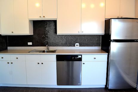 Calgary 3 bedrooms Main Floor for rent. Property photo: 329706-2