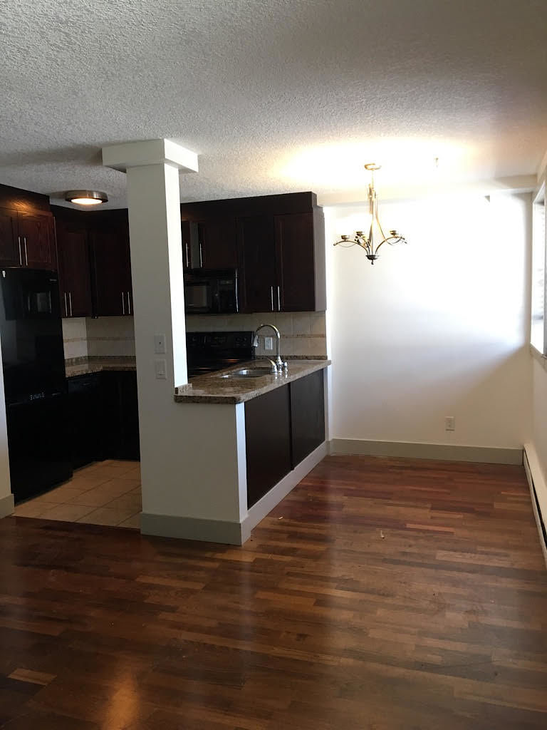 Calgary 1 bedroom Condo Unit for rent. Property photo: 330071-1