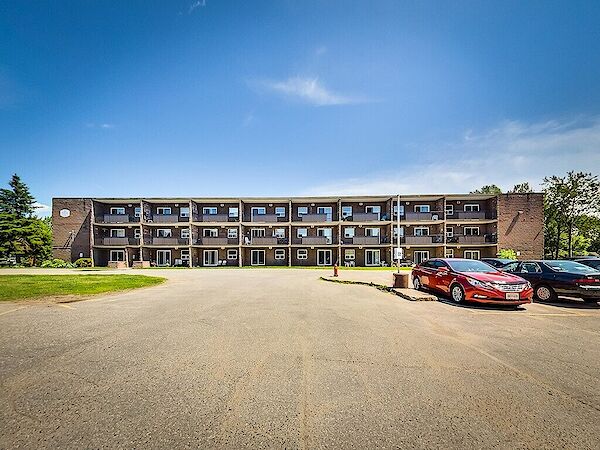 Sault Ste. Marie 1 bedrooms Apartment for rent. Property photo: 330997-2