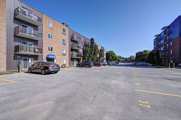 Guelph 2 bedrooms Apartment for rent. Property photo: 331010-2