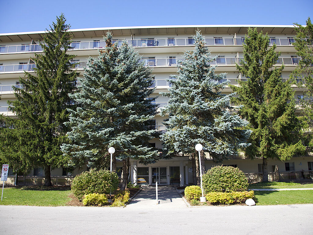 Guelph 2 bedrooms Apartment for rent. Property photo: 331011-1
