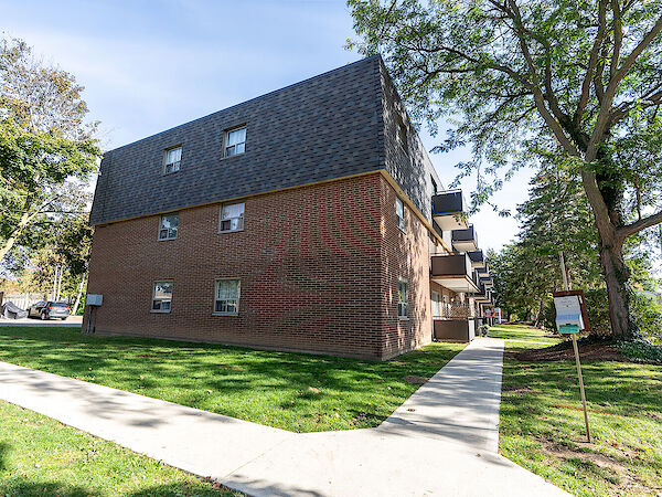 Tillsonburg 1 bedrooms Apartment for rent. Property photo: 331028-3