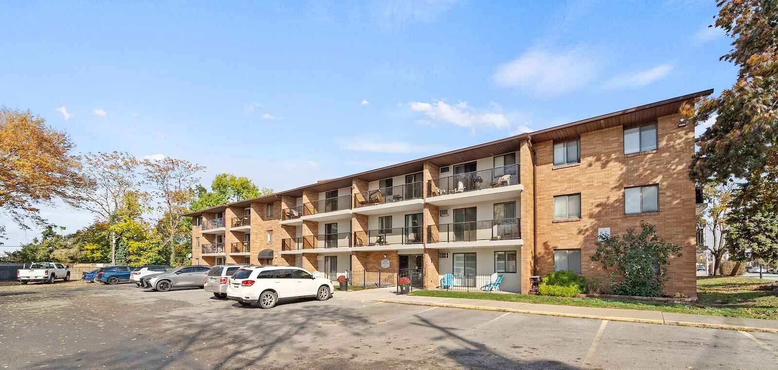 Windsor 1 bedrooms Apartment for rent. Property photo: 331030-1