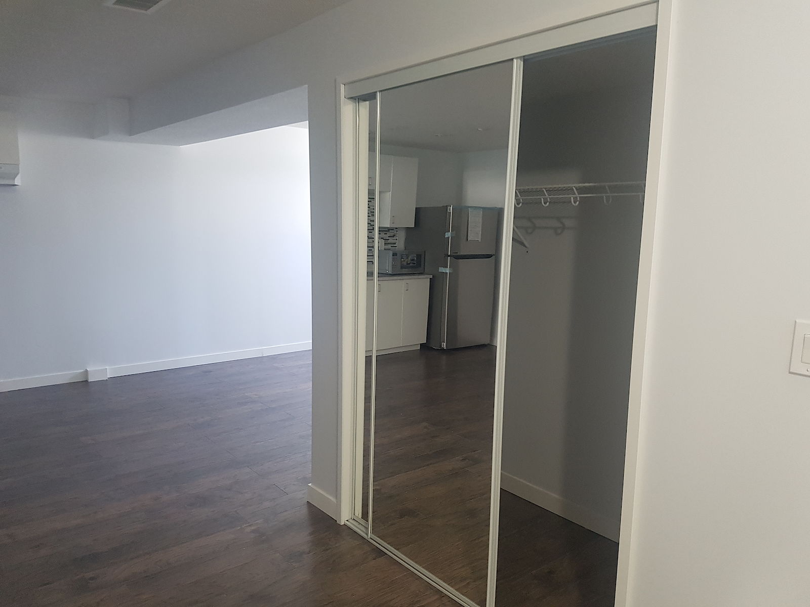 Calgary 1 + Den bedrooms Basement for rent. Property photo: 332505-1