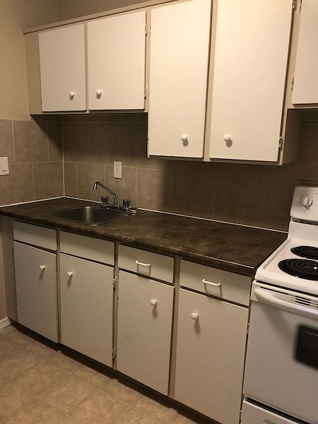 Calgary 3 bedrooms Basement for rent. Property photo: 332565-3