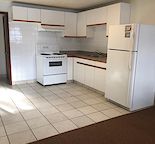 Bright Lower Duplex Suite Steps from LRT (Utilities Included) — Dalhousie, Calgary