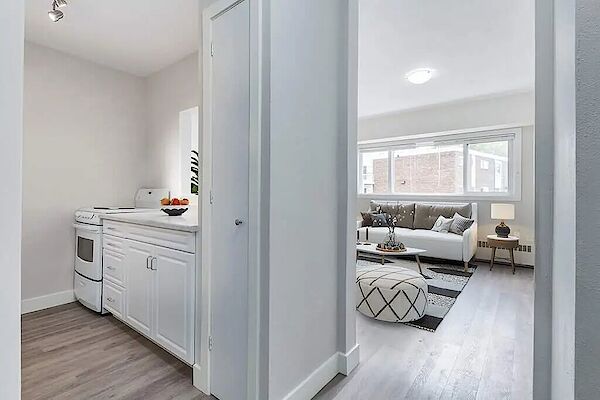 Saskatoon bachelor bedrooms Apartment for rent. Property photo: 333583-2