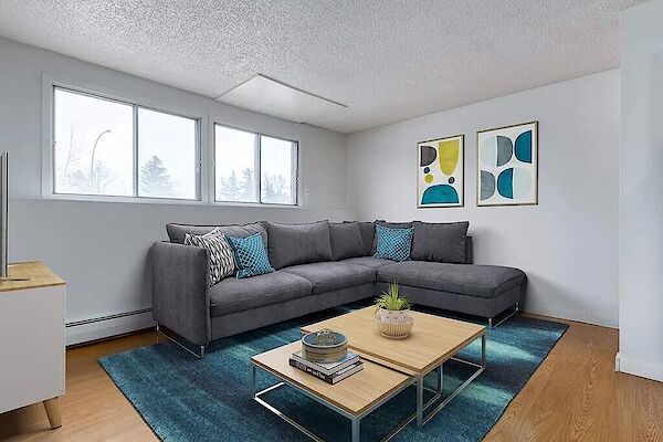 Yorkton 3 bedrooms Apartment for rent. Property photo: 334123-2