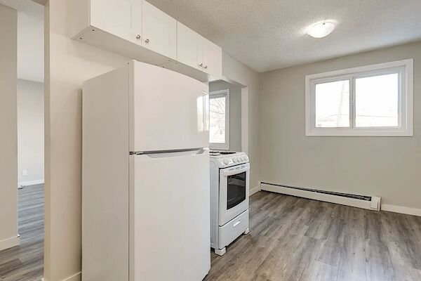 Edmonton 1 bedrooms Apartment for rent. Property photo: 334142-2