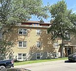 Pet-friendly Spacious Quiet LOWER MOUNT ROYAL close to everything