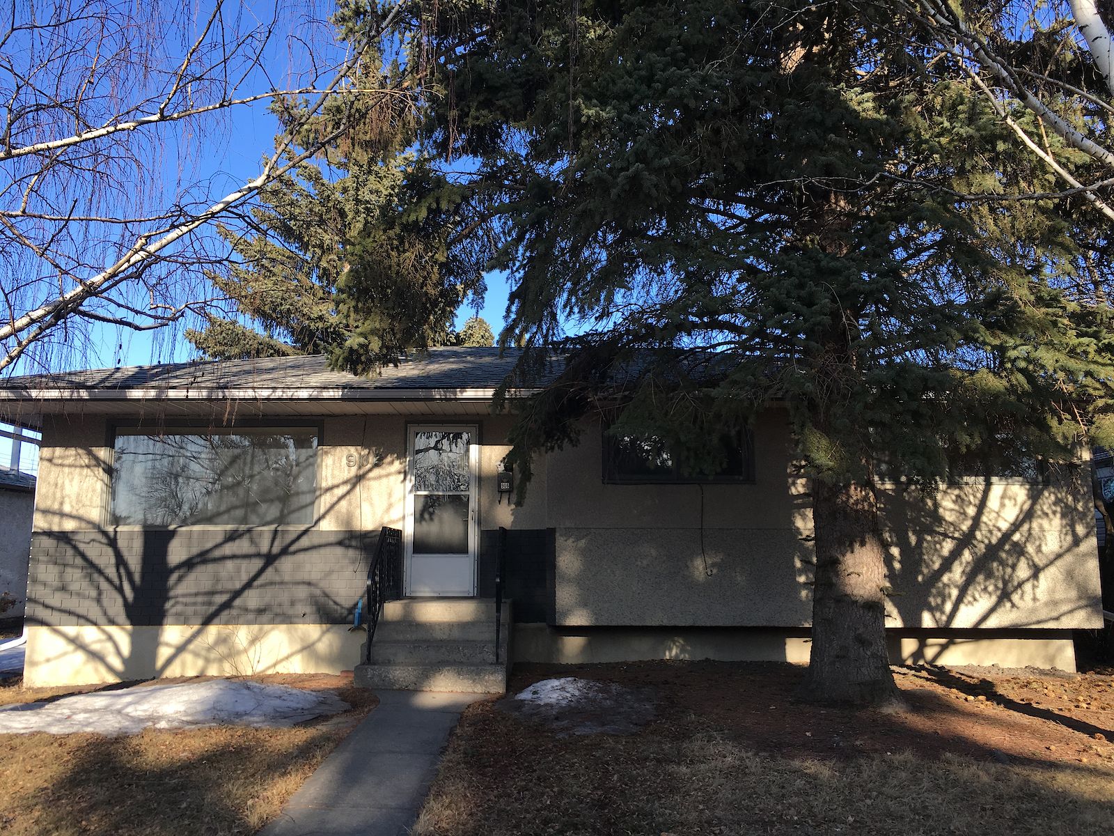 Calgary 1 bedroom Room For Rent for rent. Property photo: 336387-1