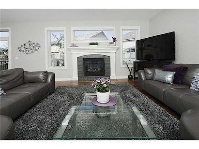 Calgary 3 bedrooms House for rent. Property photo: 336533-3