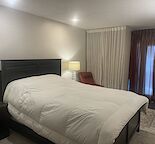 SEPTEMBER 1 FOR ONE PERSON, LARGE, FURN BR 17’x11’ w/ENSUITE + DECK. N/S, N/PETS