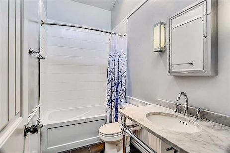 Calgary 2 bedrooms Room For Rent for rent. Property photo: 337168-3