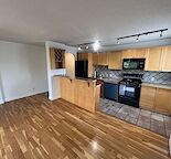 Renovated Top Floor Penthouse, Corner Unit, 2 BED 1 Bath