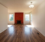 Awesome 3 BR main level in Marlborough !