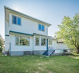 good location house at Edgemont