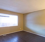 Three Bedroom Apartment in Excellent Location