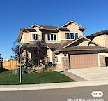 Clean and quiet bedroom in Estate Home in Panorama Hills for singles only