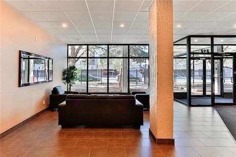 Calgary 2 bedrooms Condo Unit for rent. Property photo: 339371-3