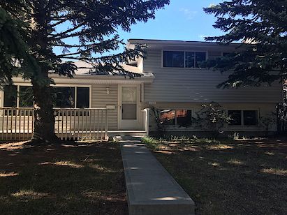 Best location one bedroom in shared house close to UofC, LRT, Market Mall