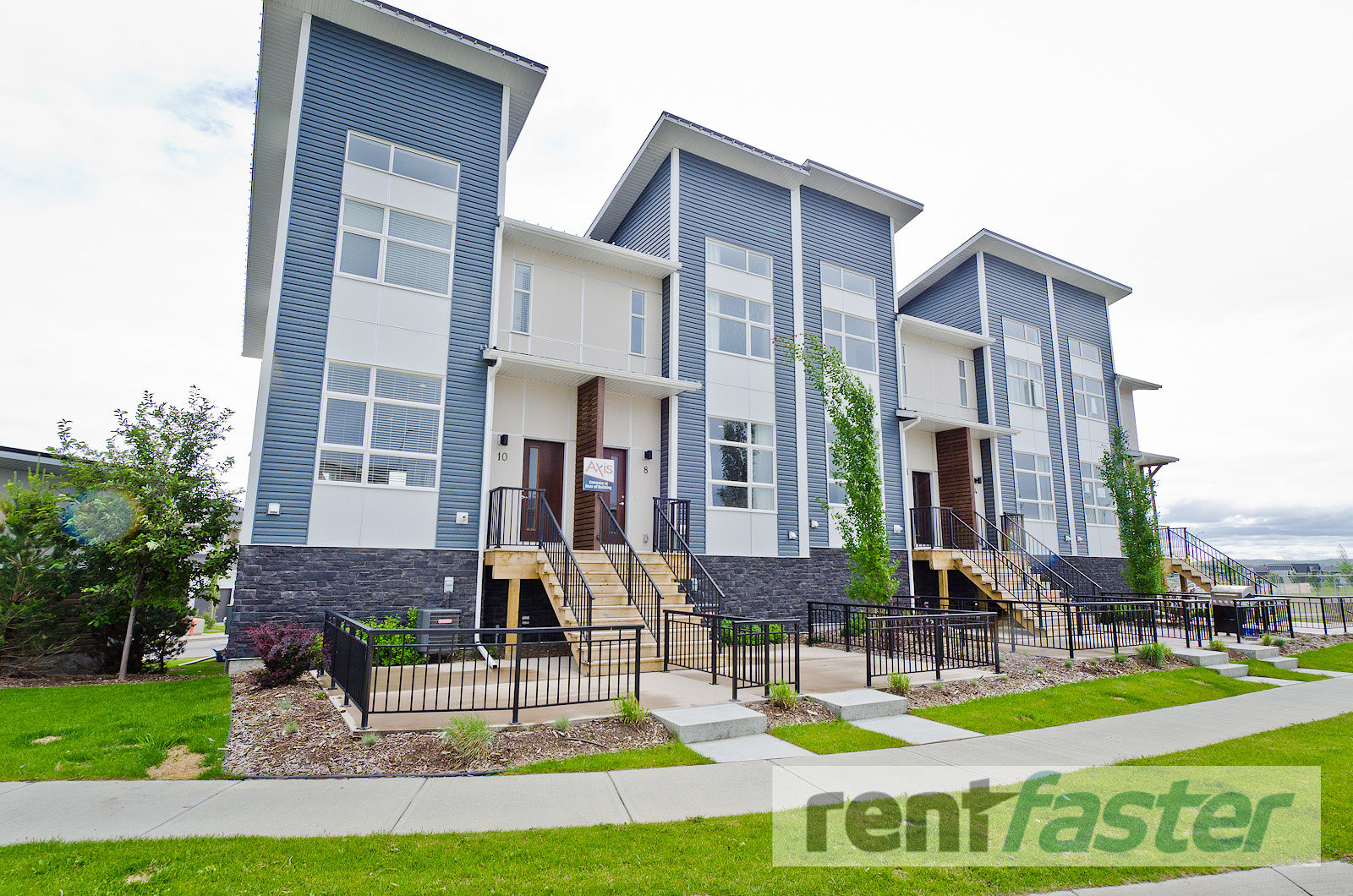Calgary 3 bedrooms Townhouse for rent. Property photo: 340514-1