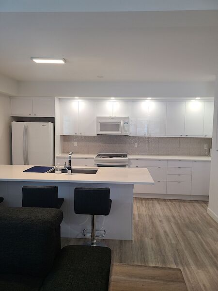 Calgary 2 bedrooms Condo Unit for rent. Property photo: 342575-3