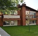 Renovated Large Bright 3 Bedroom