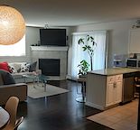 2 Bedroom Condo in Richmond Hill (best offer will be strongly considered)
