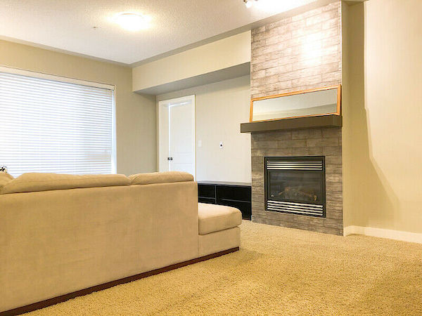 Calgary 2 + Den bedrooms Condo Unit for rent. Property photo: 345462-3