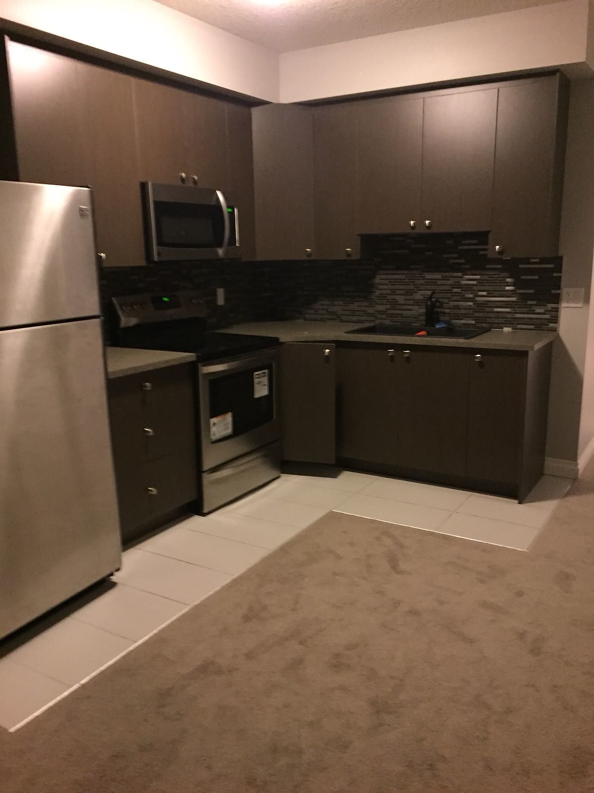 Calgary 2 bedrooms Basement for rent. Property photo: 346080-1