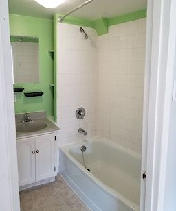 Calgary 1 bedroom Basement for rent. Property photo: 347058-3