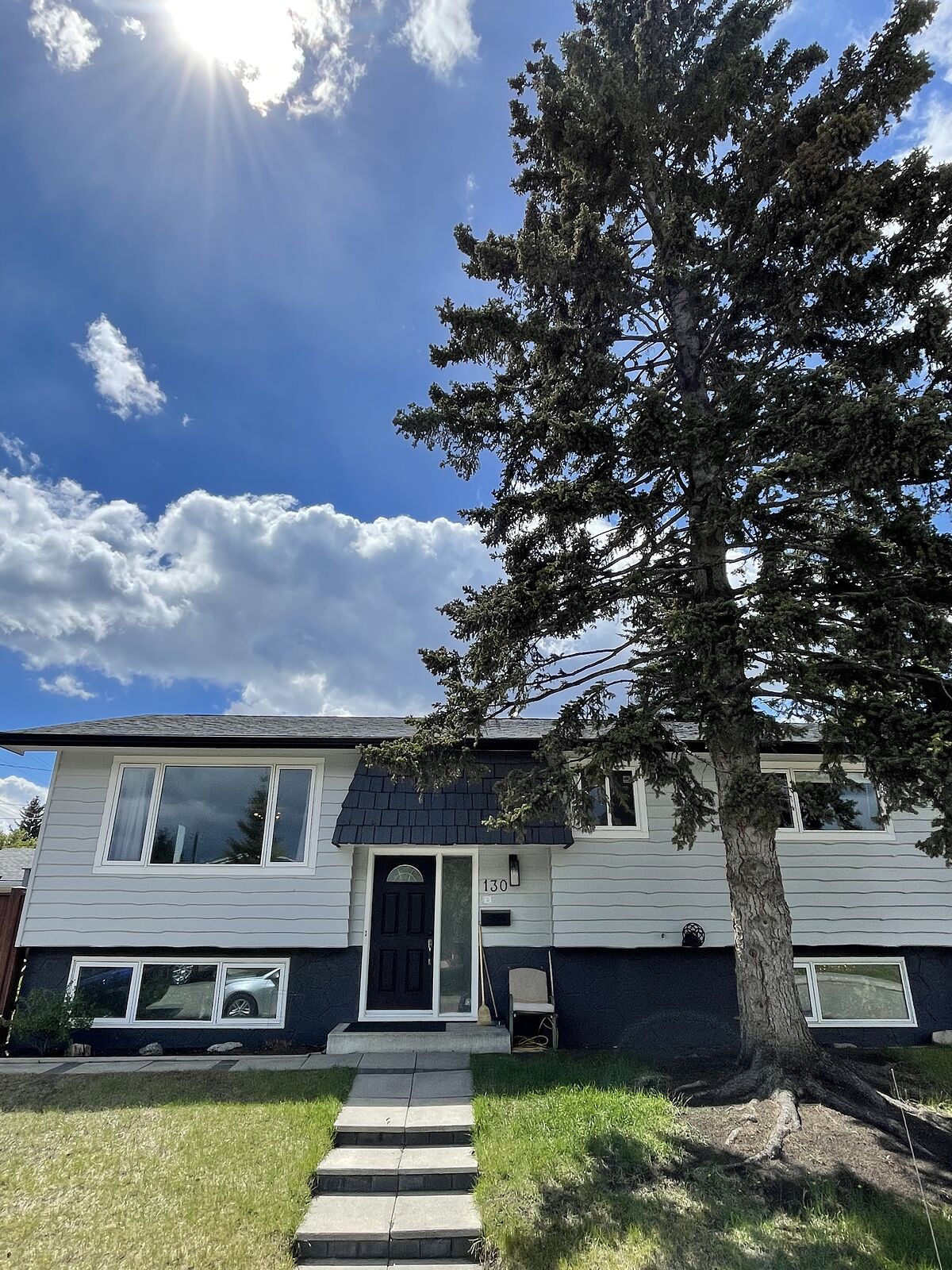 Calgary 3 bedrooms Main Floor for rent. Property photo: 347079-1