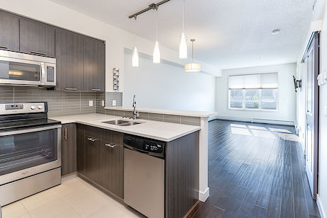 Calgary 1 bedroom Condo Unit for rent. Property photo: 347236-2