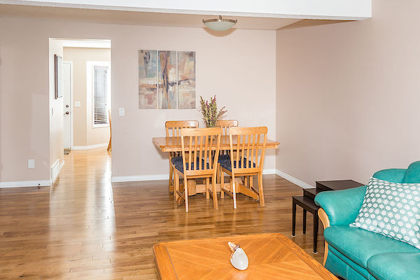 Calgary 3 bedrooms Townhouse for rent. Property photo: 348227-3