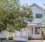 3 Bedroom Townhouse with Ensuite  Bathroom & Hardwood Floors throughout