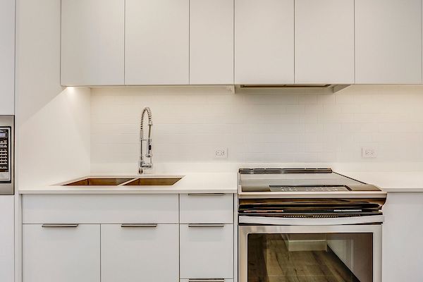 Calgary 2 + Den bedrooms Condo Unit for rent. Property photo: 349017-3