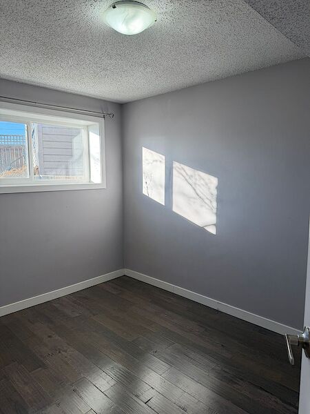 Calgary 2 bedrooms Basement for rent. Property photo: 351382-2