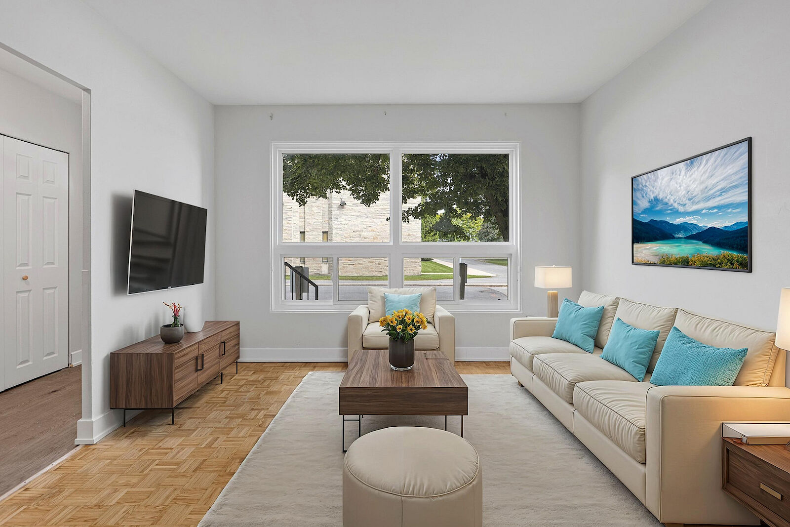 Kingston 3 bedrooms Apartment for rent. Property photo: 351559-1
