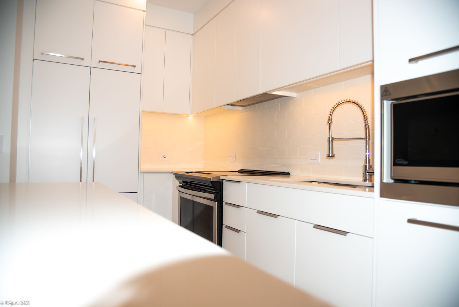 Calgary 2 + Den bedrooms Townhouse for rent. Property photo: 353521-1